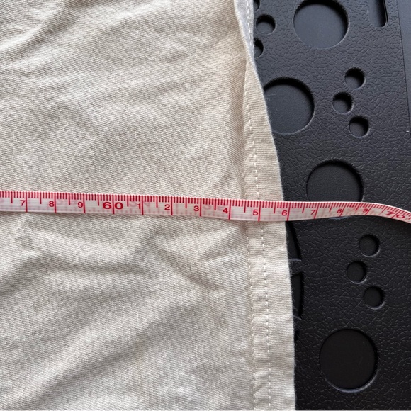 MTV Logo Vintage Beige T Shirt - Picture 8 of 9